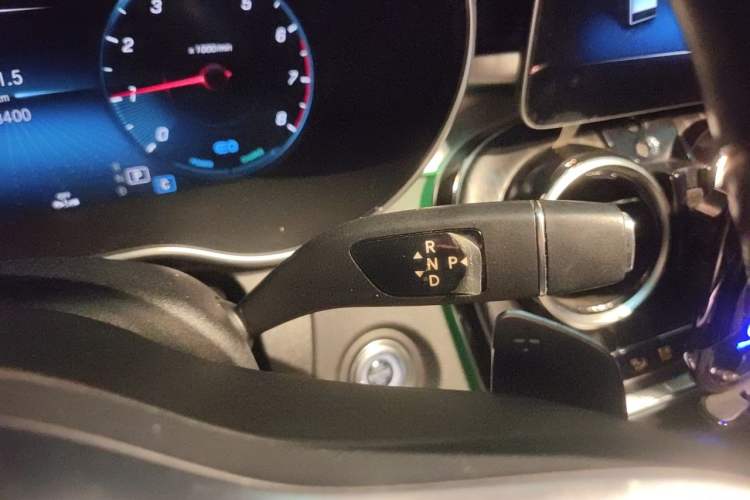Used Mercedes-Benz C-Class 2021 C 260 L Sport Edition Gear Lever