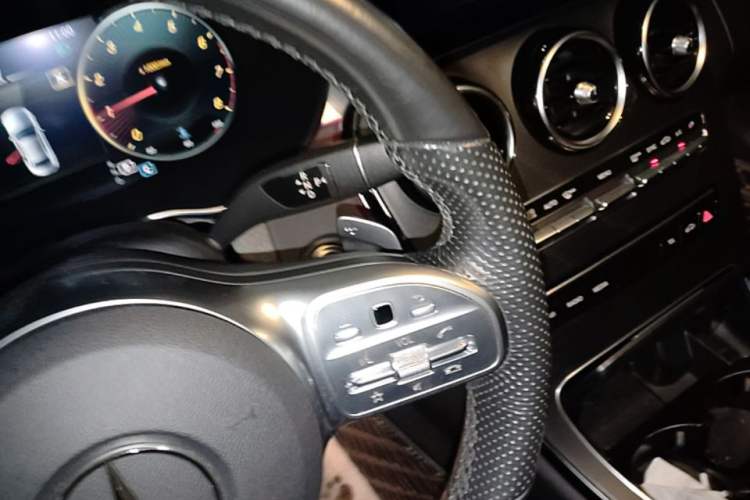 Used Mercedes-Benz C-Class 2021 C 200 L Fashion Edition Sport Version Gear Lever
