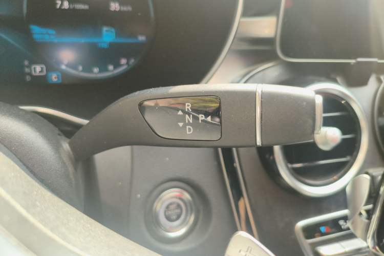 Used Mercedes-Benz C-Class 2021 C 260 L Sport Edition Star Collection Gear Lever