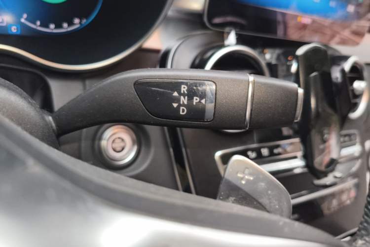 Used Mercedes-Benz C-Class 2021 C 200 L Fashion Edition Sport Version Gear Lever