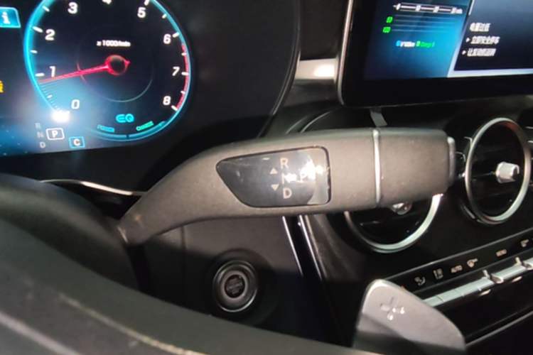 Used Mercedes-Benz C-Class 2021 C 260 L Sport Edition Gear Lever