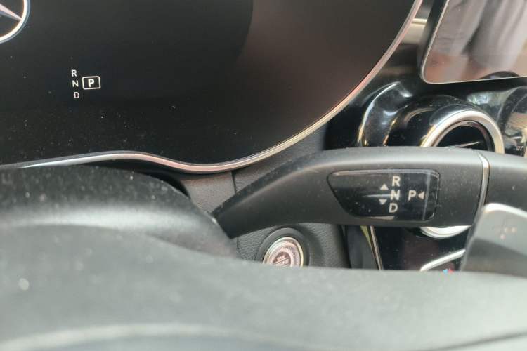 Used Mercedes-Benz C-Class 2021 C 260 Star Edition Gear Lever