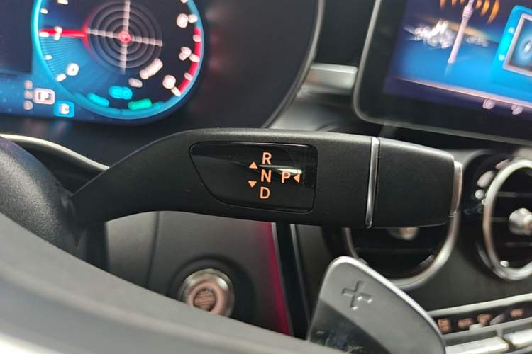 Used Mercedes-Benz C-Class 2021 C 260 L Sport Edition Star Collection Gear Lever