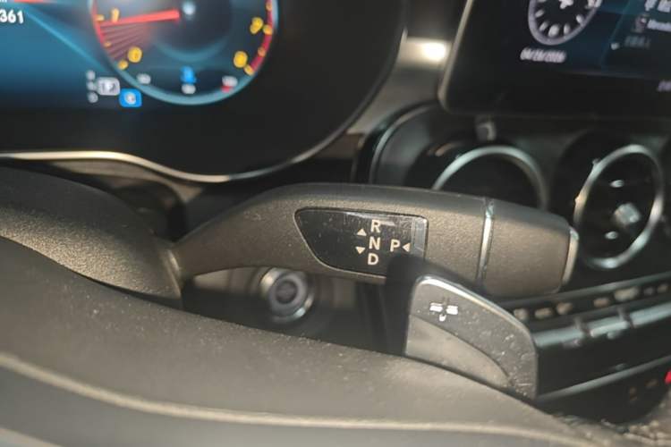 Used Mercedes-Benz C-Class 2021 C 200 L Fashion Edition Sport Version Gear Lever