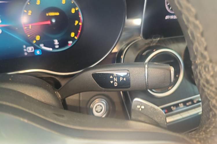 Used Mercedes-Benz C-Class 2021 C 200 L Fashion Edition Sport Version Gear Lever