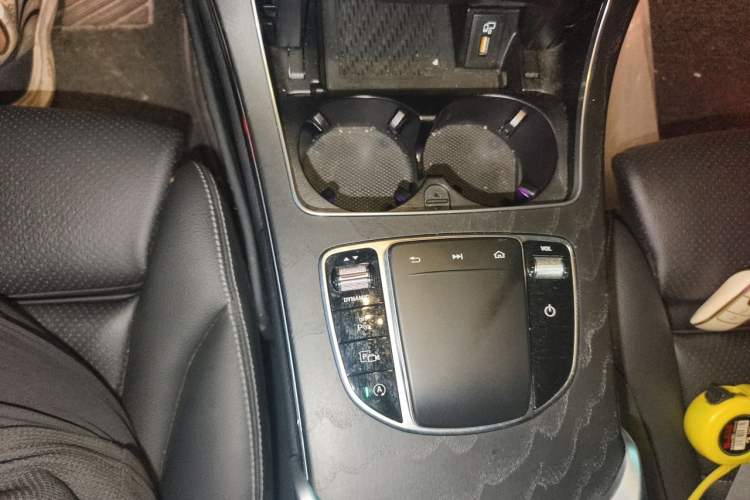 Used Mercedes-Benz C-Class 2021 C 260 L Sport Edition Gear Lever