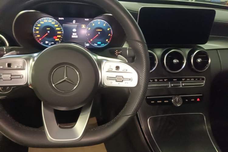 Used Mercedes-Benz C-Class 2021 C 260 L Sport Edition Gear Lever