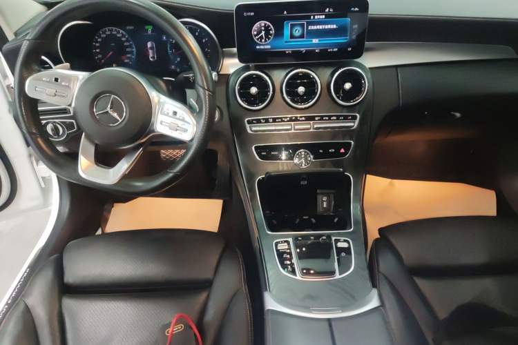 Used Mercedes-Benz C-Class 2021 C 260 L Sport Edition Star Collection Gear Lever