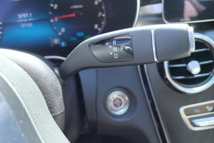 Used Mercedes-Benz C-Class 2021 C 260 L Sport Edition Star Collection Gear Lever