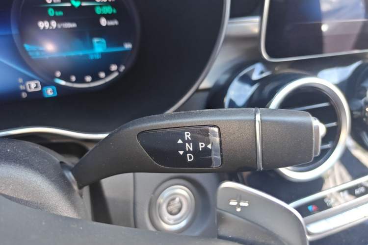 Used Mercedes-Benz C-Class 2021 C 260 Star Edition Gear Lever
