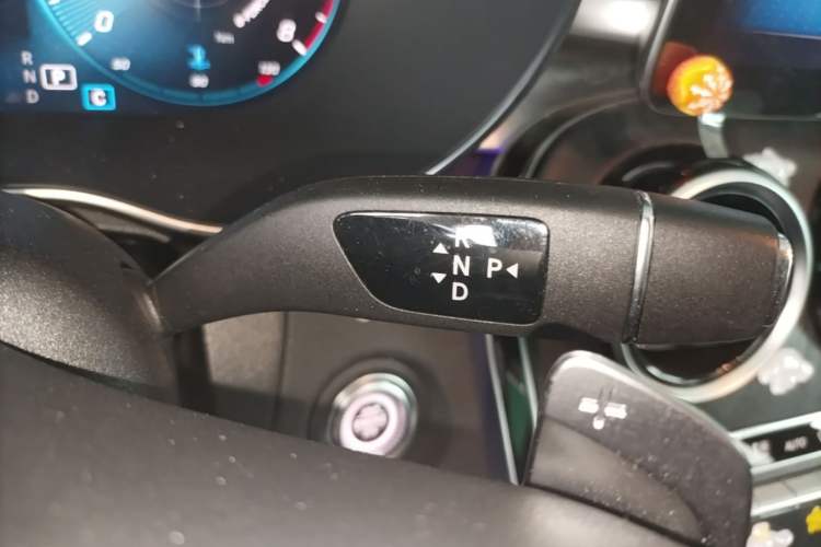 Used Mercedes-Benz C-Class 2021 C 200 L Fashion Edition Sport Version Gear Lever