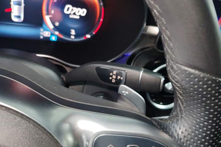 Used Mercedes-Benz C-Class 2021 C 200 L Fashion Edition Sport Version Gear Lever
