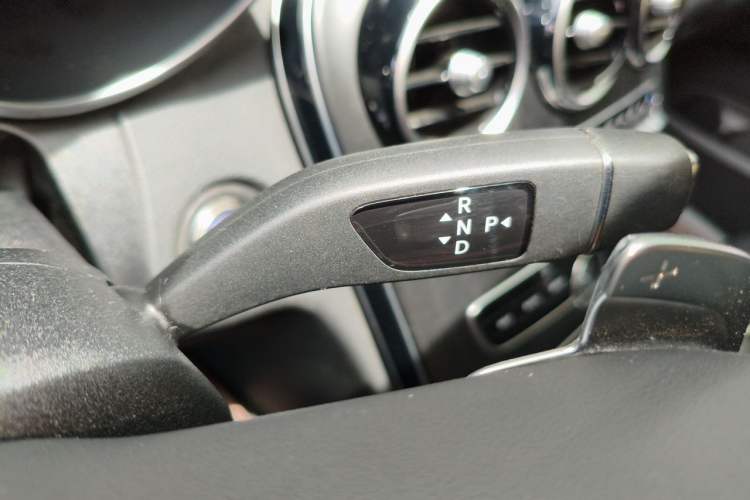 Used Mercedes-Benz C-Class 2021 C 260 L Sport Edition Star Collection Gear Lever