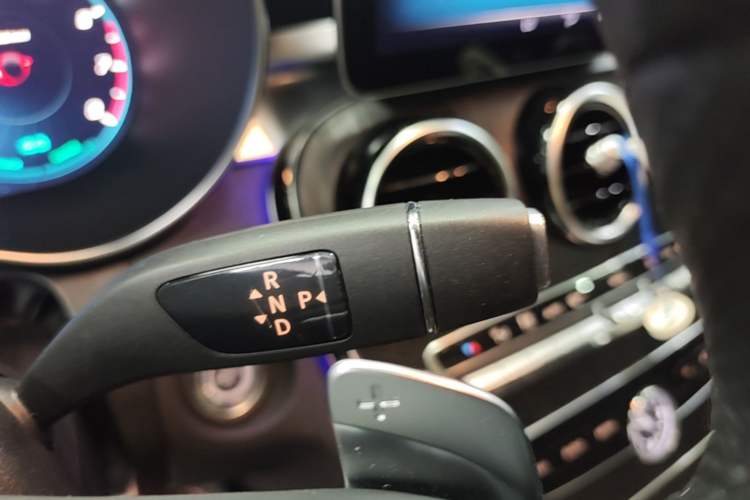 Used Mercedes-Benz C-Class 2021 C 260 L Sport Edition Star Collection Gear Lever
