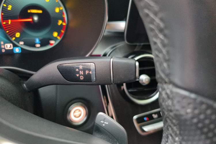 Used Mercedes-Benz C-Class 2021 C 200 L Fashion Edition Sport Version Gear Lever