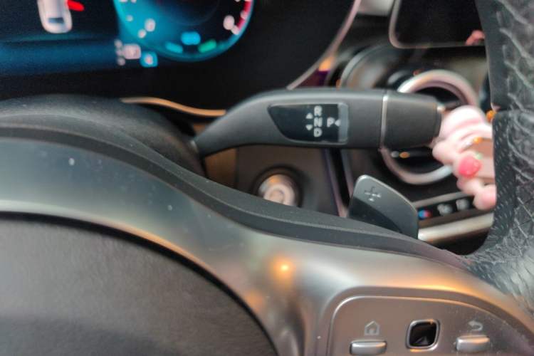 Used Mercedes-Benz C-Class 2021 C 260 L Sport Edition Gear Lever