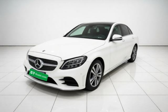 Ojetý Mercedes-Benz C-Class 2021 C 200 L Fashion Edition Sport Version