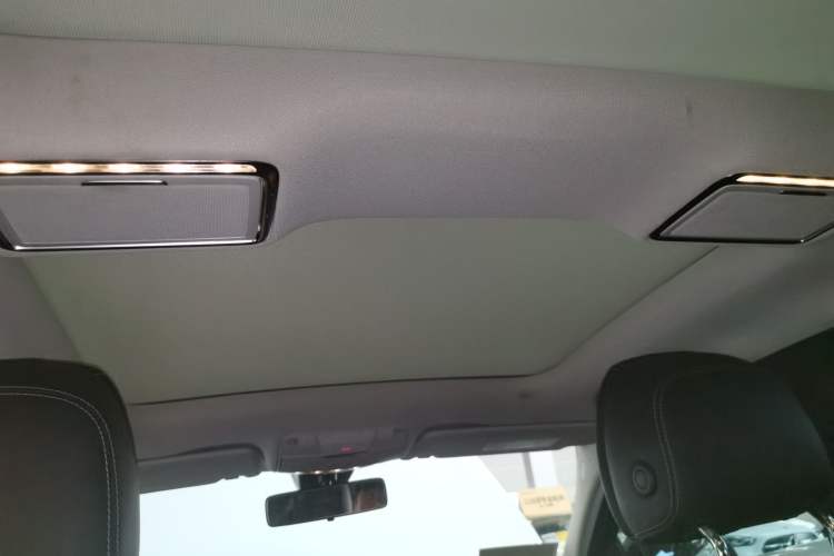 Used Mercedes-Benz C-Class 2021 C 260 L Sport Edition Star Collection Headliner