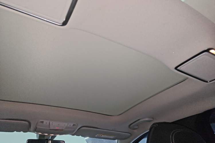 Used Mercedes-Benz C-Class 2021 C 200 L Fashion Edition Sport Version Headliner