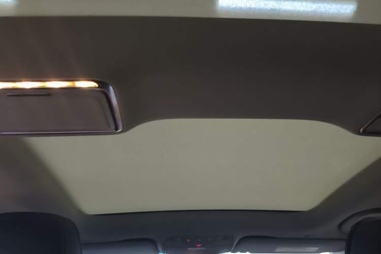 Used Mercedes-Benz C-Class 2021 C 260 L Sport Edition Star Collection Headliner