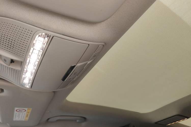 Used Mercedes-Benz C-Class 2021 C 260 L Sport Edition Headliner