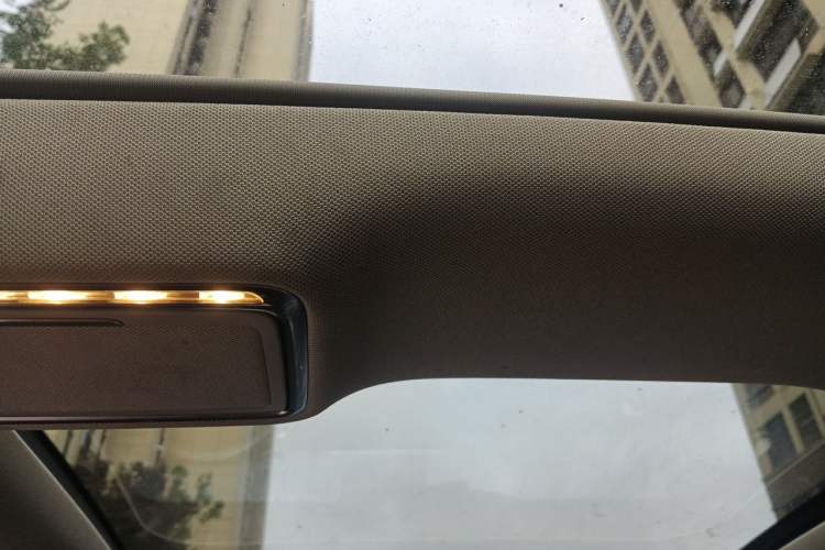 Used Mercedes-Benz C-Class 2021 C 260 L Sport Edition Star Collection Headliner
