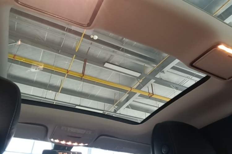 Used Mercedes-Benz C-Class 2021 C 260 L Sport Edition Headliner