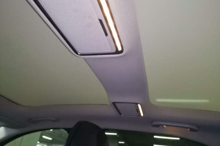 Used Mercedes-Benz C-Class 2021 C 260 L Sport Edition Headliner