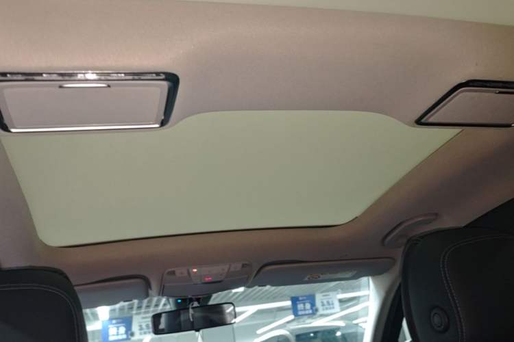 Used Mercedes-Benz C-Class 2021 C 200 L Fashion Edition Sport Version Headliner