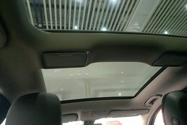Used Mercedes-Benz C-Class 2021 C 260 L Sport Edition Headliner