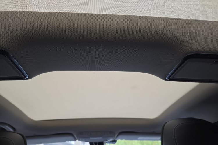Used Mercedes-Benz C-Class 2021 C 260 L Sport Edition Headliner