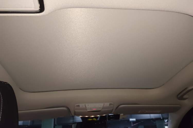 Used Mercedes-Benz C-Class 2021 C 260 L Sport Edition Star Collection Headliner
