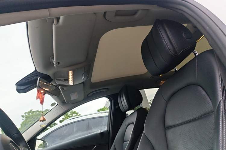 Used Mercedes-Benz C-Class 2021 C 260 L Sport Edition Headliner