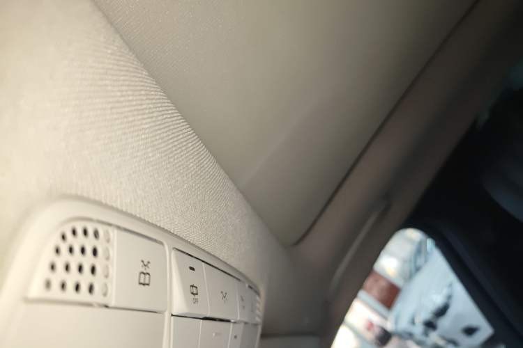 Used Mercedes-Benz C-Class 2021 C 260 L Sport Edition Star Collection Headliner
