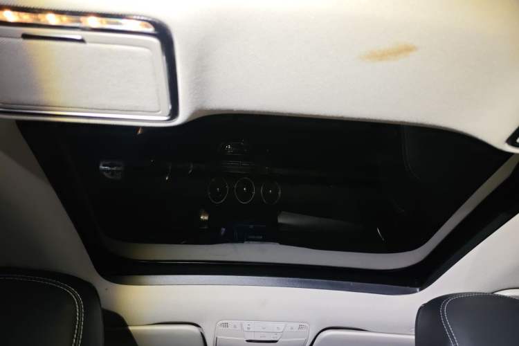 Used Mercedes-Benz C-Class 2021 C 260 L Sport Edition Star Collection Headliner