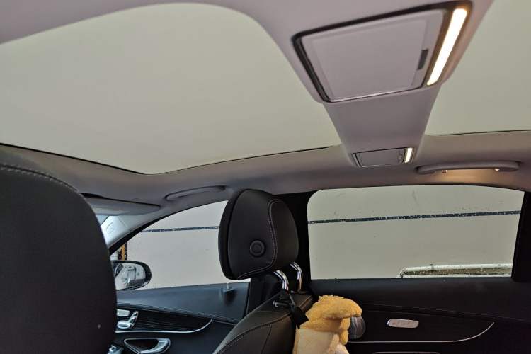 Used Mercedes-Benz C-Class 2021 C 260 L Sport Edition Star Collection Headliner
