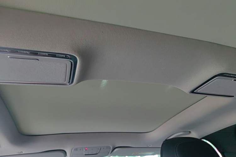 Used Mercedes-Benz C-Class 2021 C 260 L Sport Edition Star Collection Headliner