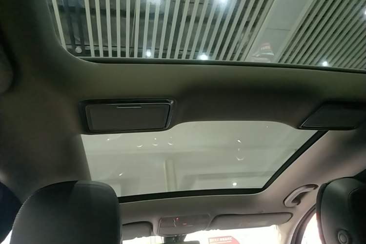 Used Mercedes-Benz C-Class 2021 C 260 L Sport Edition Headliner