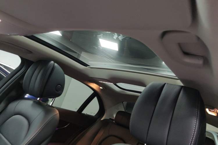 Used Mercedes-Benz C-Class 2021 C 260 L Sport Edition Star Collection Headliner