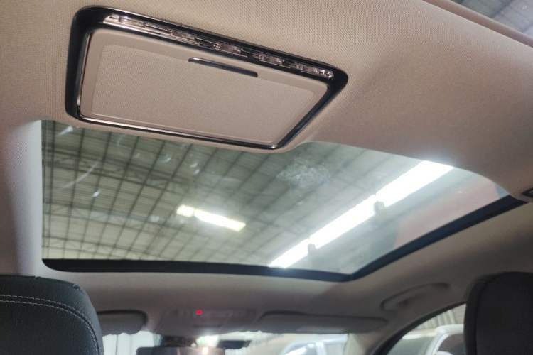 Used Mercedes-Benz C-Class 2021 C 260 L Sport Edition Headliner