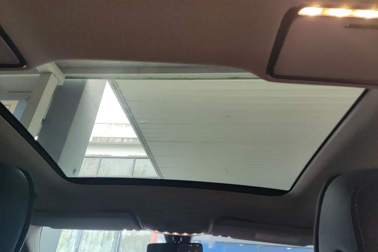 Used Mercedes-Benz C-Class 2021 C 260 L Sport Edition Headliner