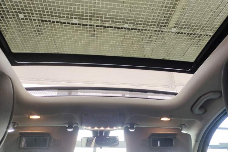 Used Mercedes-Benz C-Class 2021 C 260 L Sport Edition Headliner