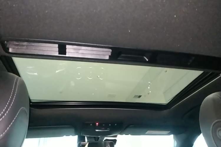 Used Mercedes-Benz C-Class 2021 C 260 Star Edition Headliner