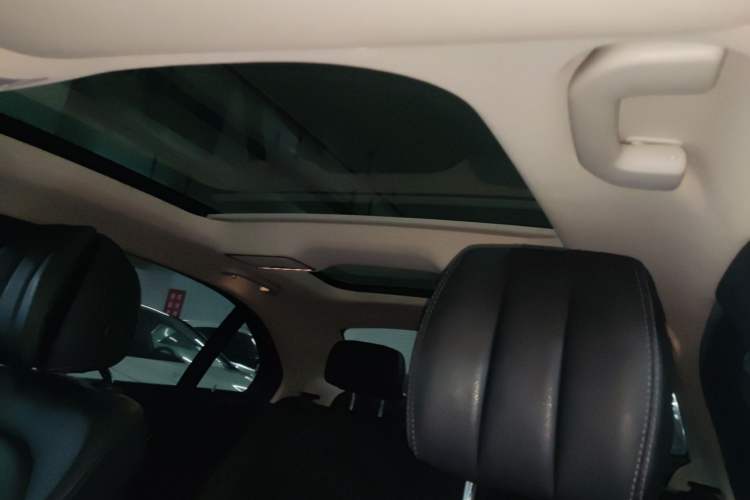 Used Mercedes-Benz C-Class 2021 C 260 L Sport Edition Star Collection Headliner