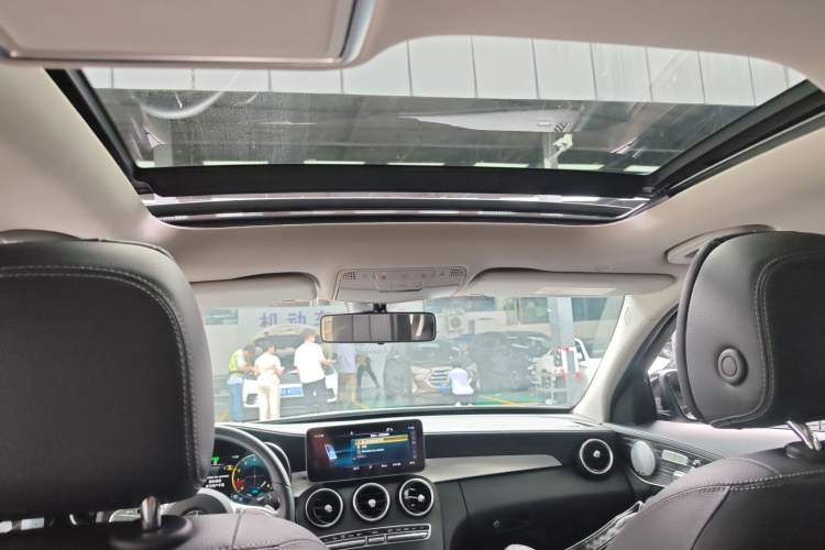 Used Mercedes-Benz C-Class 2021 C 260 L Sport Edition Star Collection Headliner