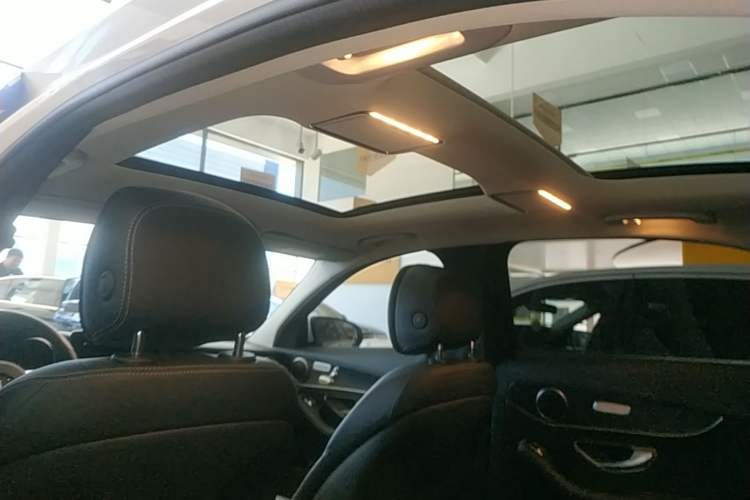 Used Mercedes-Benz C-Class 2021 C 260 L Sport Edition Headliner