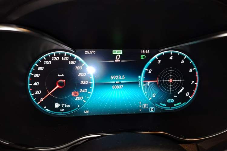 Used Mercedes-Benz C-Class 2021 C 260 L Sport Edition Star Collection Instrument Cluster