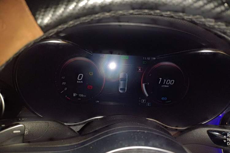 Used Mercedes-Benz C-Class 2021 C 260 L Sport Edition Star Collection Instrument Cluster