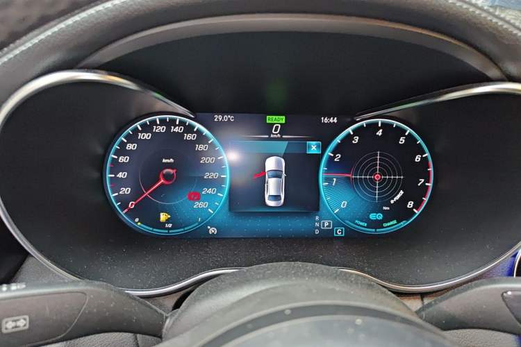 Used Mercedes-Benz C-Class 2021 C 260 L Sport Edition Star Collection Instrument Cluster