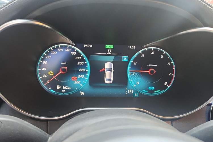 Used Mercedes-Benz C-Class 2021 C 260 L Sport Edition Star Collection Instrument Cluster
